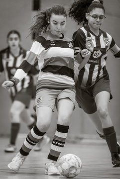 Bild 883 - B2 Loewinnen Cup